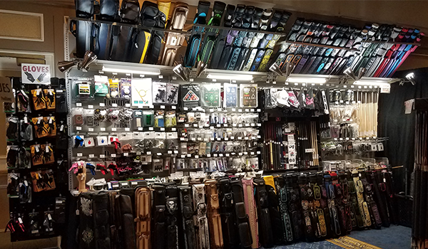 pool cue cases and accessories